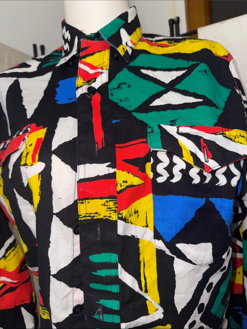 NOS Vintage Wrangler Loud Western Abstract Shirt 16/34 Long Tails USA made